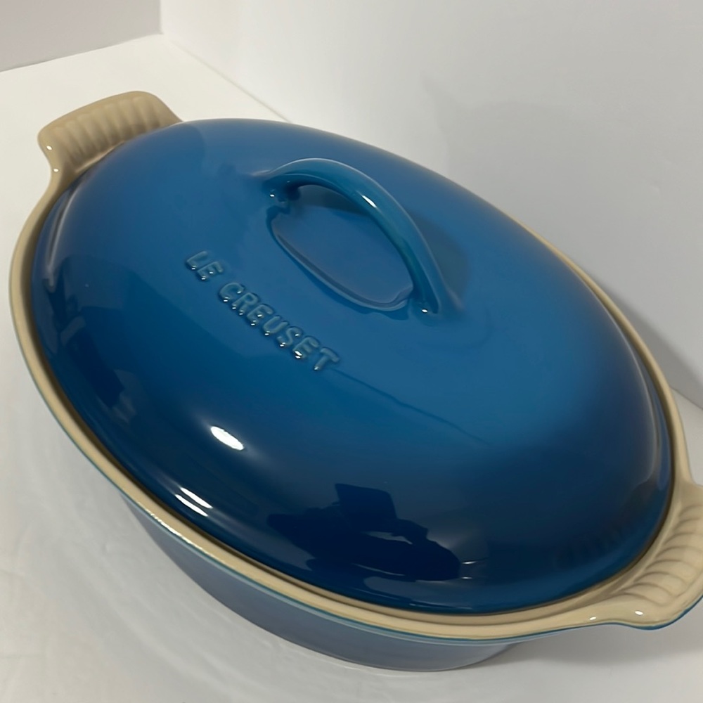 Le Creuset Heritage Stoneware Covered Oval Casserole 2.5qt